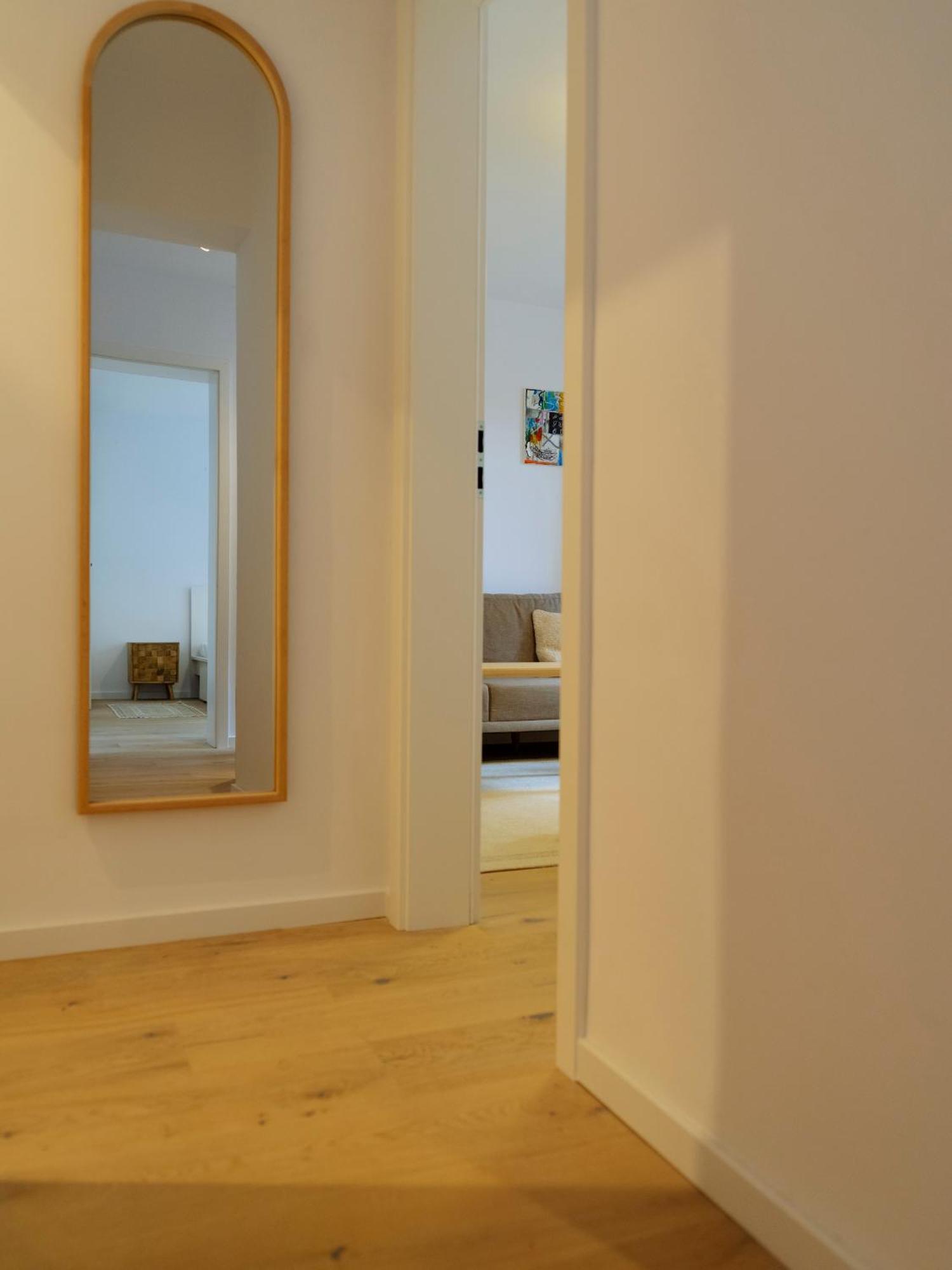 Cozy Central Apartment Near The Forest Braşov Eksteriør bilde